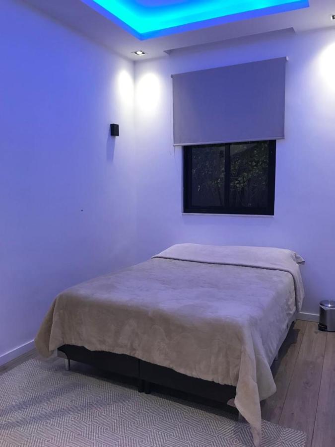 Escola Meditacao Ipanema - Quarto No Coracao Do Bairro Rio de Janeiro Eksteriør billede